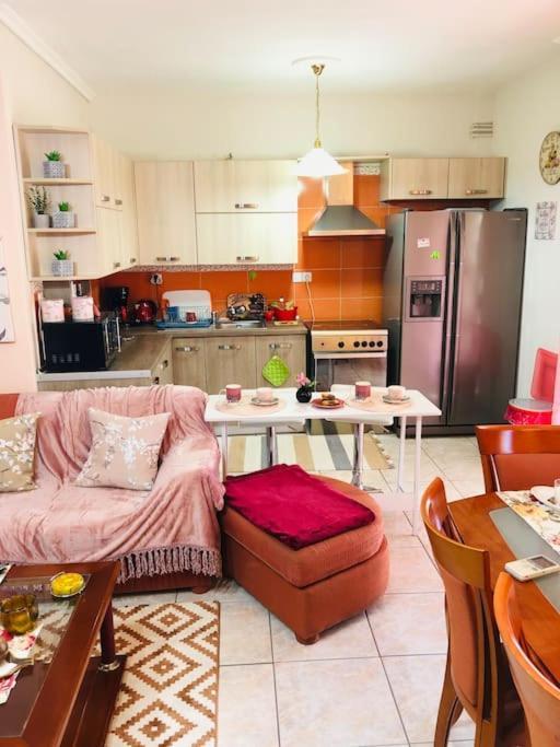 Effrosynis Appartment Tesalonika Bagian luar foto